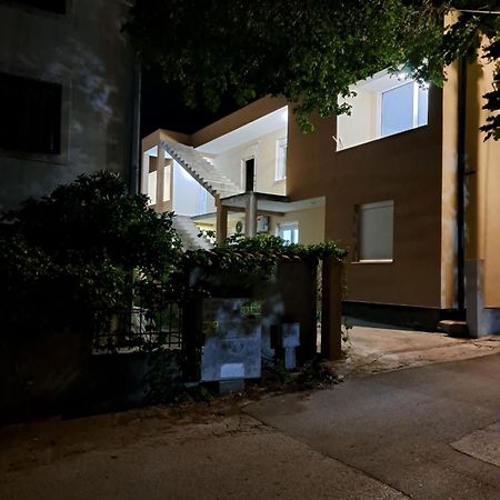 Apartmant Sofranac Budva Buitenkant foto