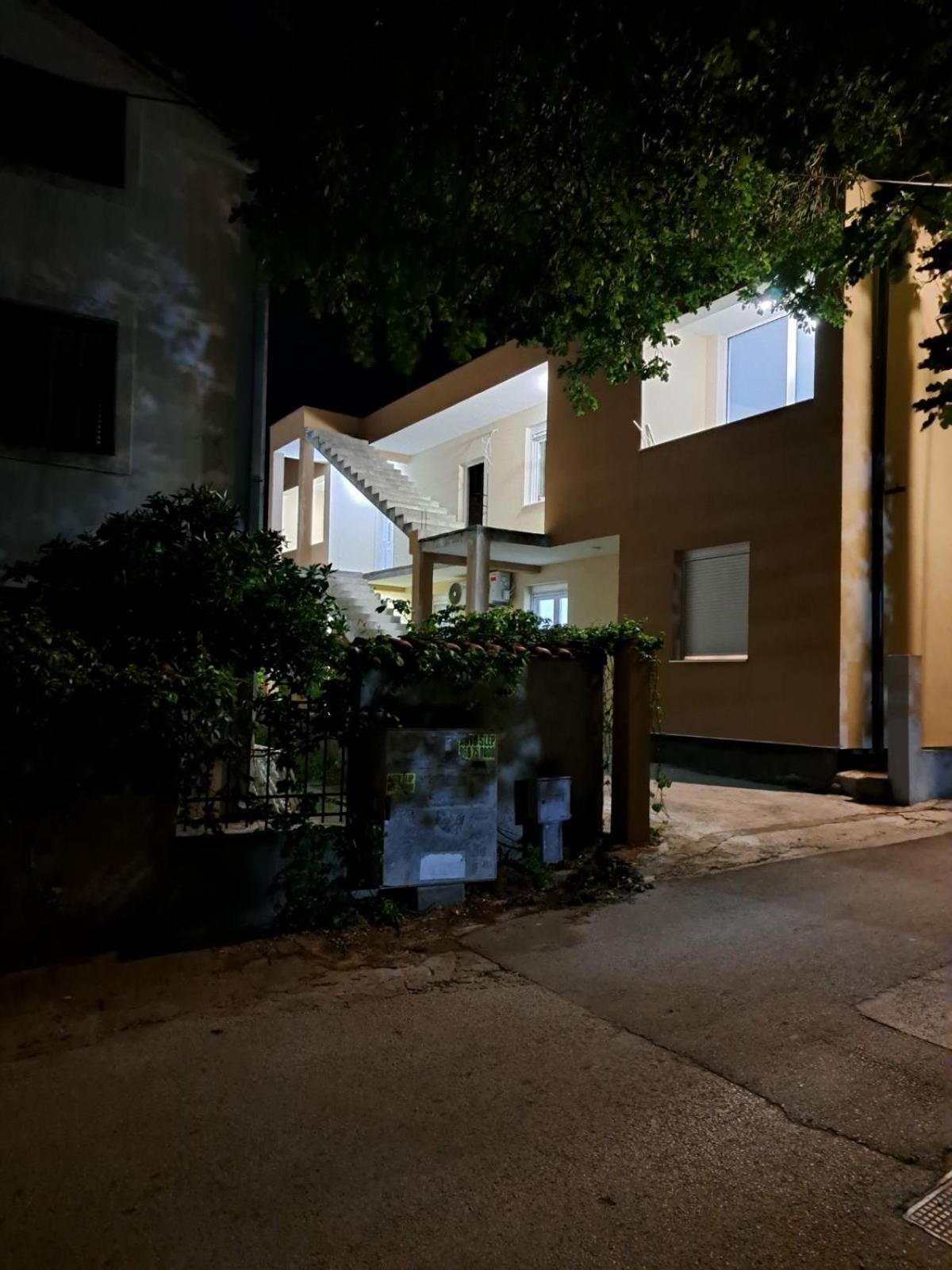 Apartmant Sofranac Budva Buitenkant foto